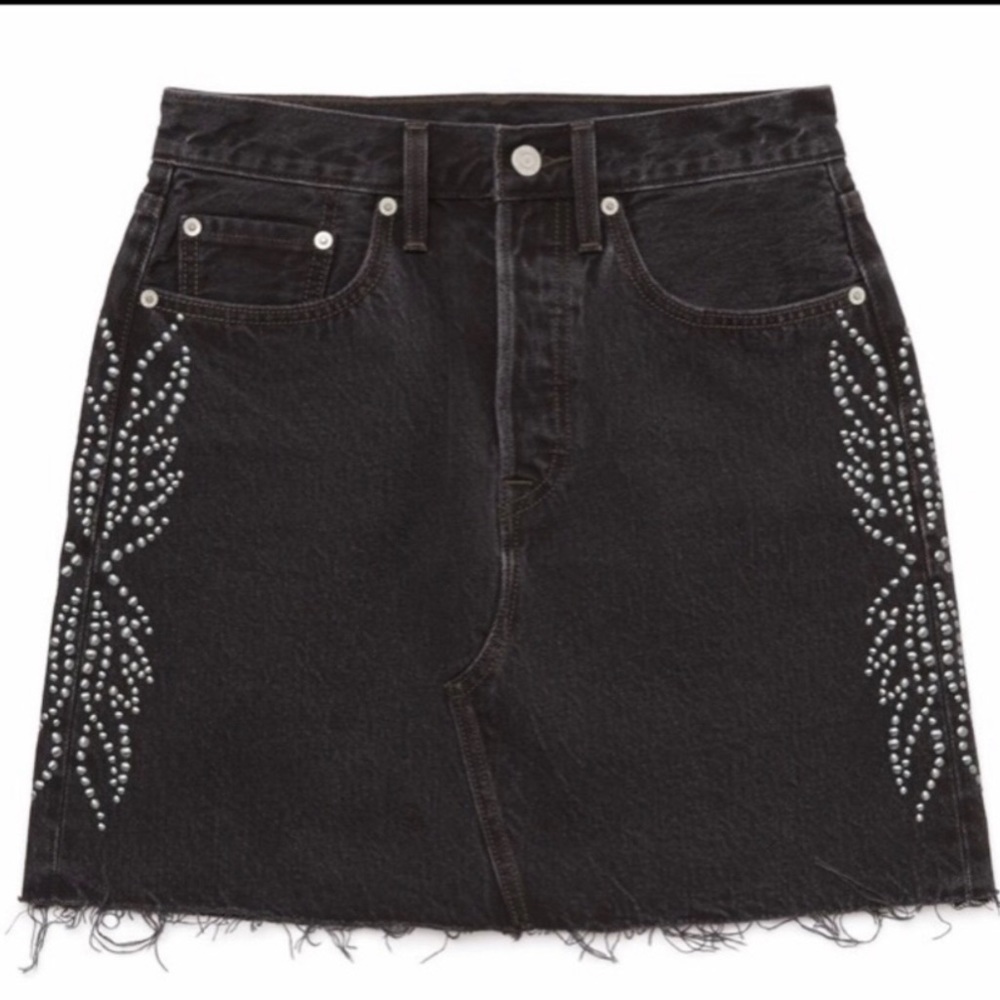 NWT Levi’s button front black denim skirt size 28 - Picture 2 of 5